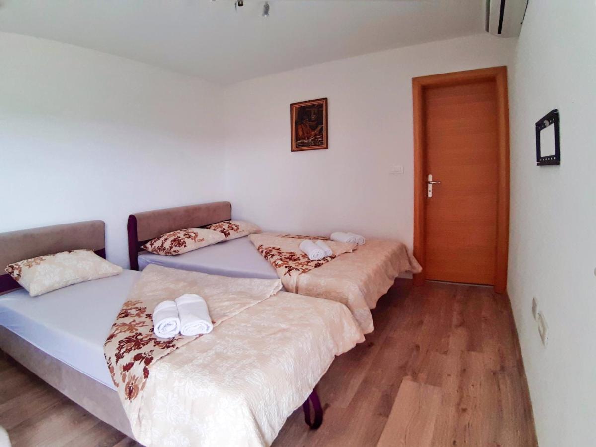 Villa Mimoza Blagaj Exteriör bild